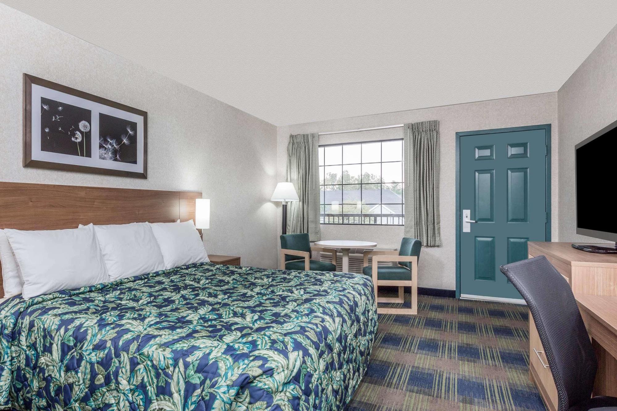 Days Inn By Wyndham Athens Exteriör bild